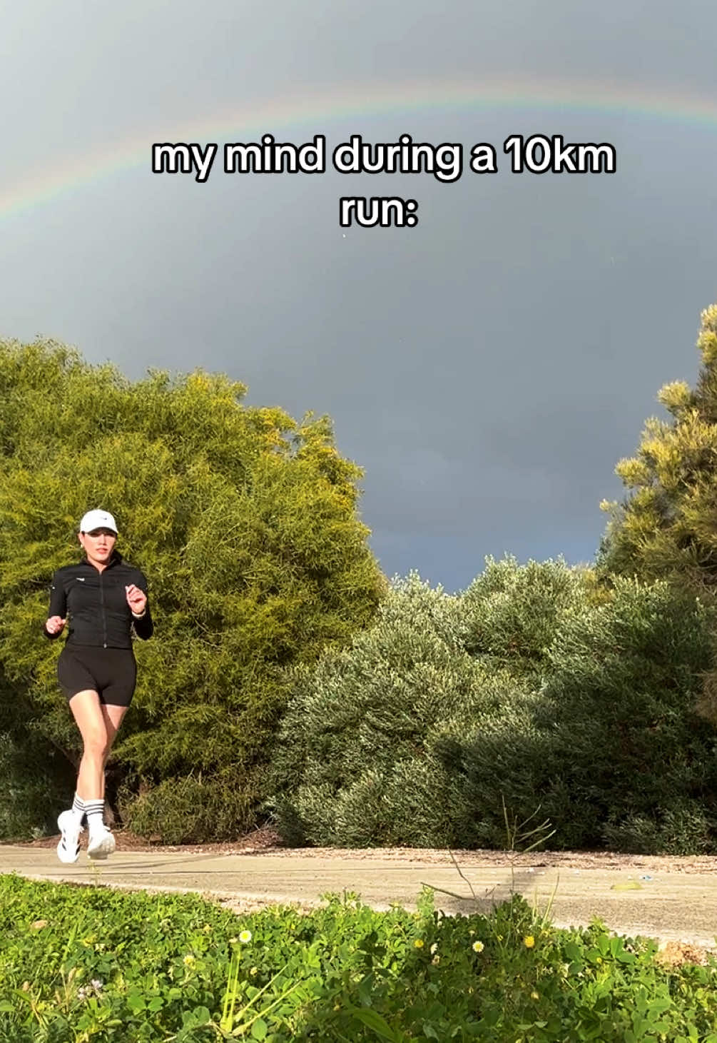 my thoughts during a 10km run.#healthylifestyle #10km #notarunnerbutajogger #Fitness #fakebody   