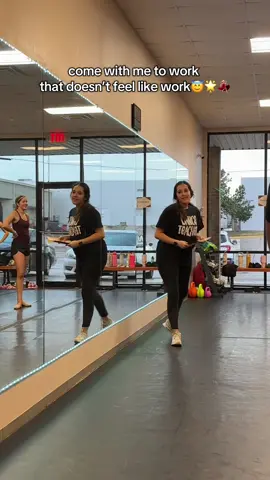 I love my job #dance #danceteacher #viralvideo #PioresSituaçõesSemArCondicionado 