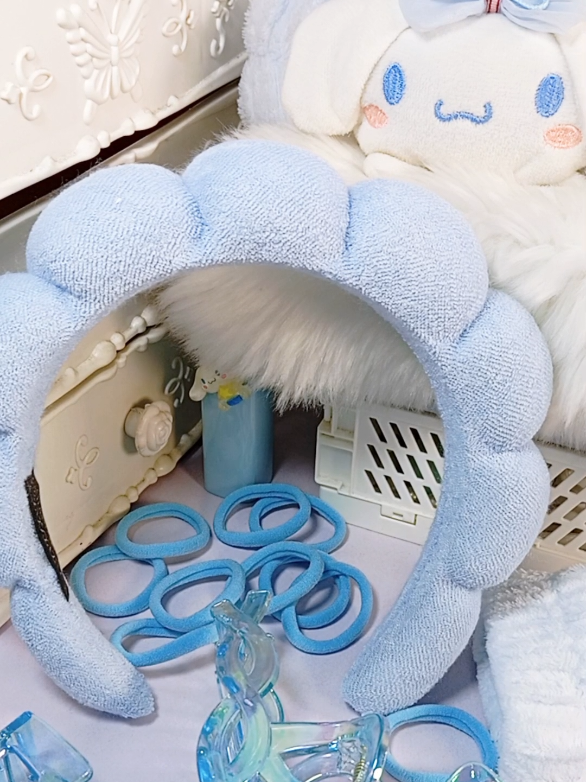 who loves blue?  #blue #aksesoris #cute #beautiful #content 