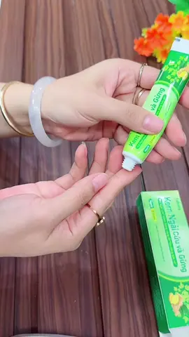 Kem Bôi Da Ngải Cứu Và Gừng Dứt điểm viêm da cơ địa nấm ngứa .đang ngứa bôi phát như em luôn #phuonggiadung7 #kemboidalieu #kemngaicuuvagung #viemdacodia #viemda 