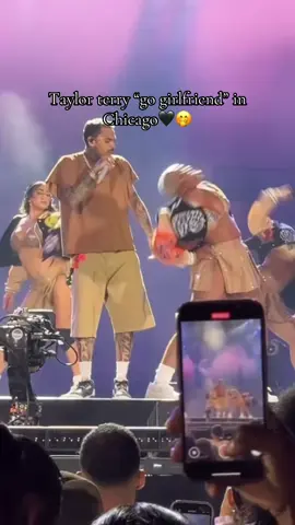 #chrisbrown #chrisbrownofficial #chrisbrownfans #chrisbrownworld #chrisbrownbreezy                