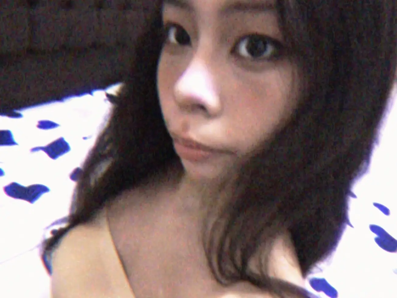 yes me after posting embarassing pics of myself hahahahhaha #trending #foryoupage #fyp #xyzbca #viral 