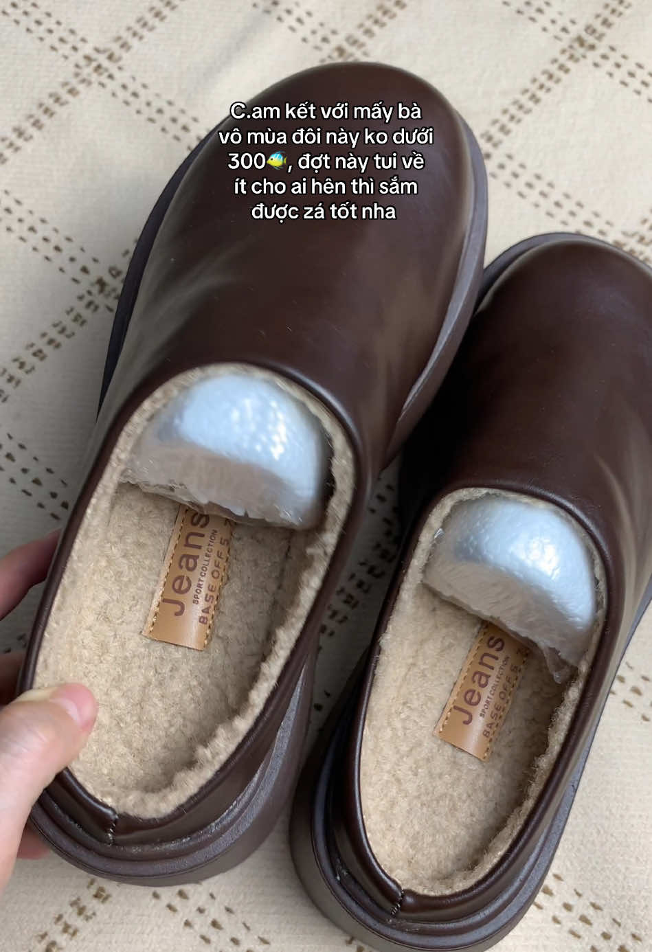 Siêu xinh với tôn dáng, khách tui năm nào cũng hốt sớm nên được zá hời nè 💓✨ #giayxinh #viral #tiemgiaycuajelly 