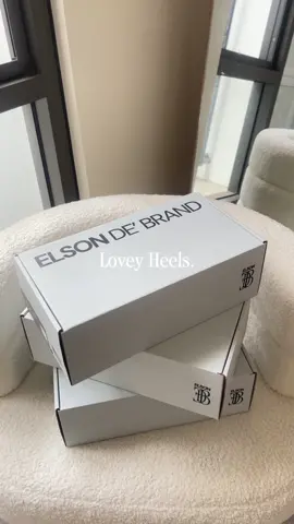 Lovey heels. #elsondebrand #walklikeaqueen #localbrand #sandalwanita #rekomendasisandal #heelswanita #rekomendasiheels #heelsmurah #dailyheels 