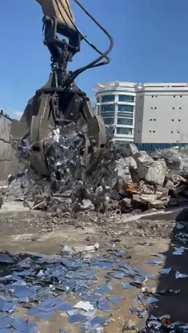 After nearly 10 years of continuous operation in Istanbul, our heavy-duty press has been fully refurbished and put back into service. With durability, strong after-sales support, and engineering excellence, AYMAS machines keep performing reliably for decades. #Aymas #DensifyYourFuture #MetalRecycling #ScrapProcessing #PressMachine #HeavyDutyMachinery #EngineeringPower #IndustrialStrength #MadeInTürkiye #ScrapMetal #SteelIndustry #RecyclingSolutions #MachineryEngineering #SustainableFuture #GlobalRecycling #InnovationInRecycling #ScrapYardSolutions #MetalProcessing #RecyclingEquipment #Durability #Reliability #ExportStrength