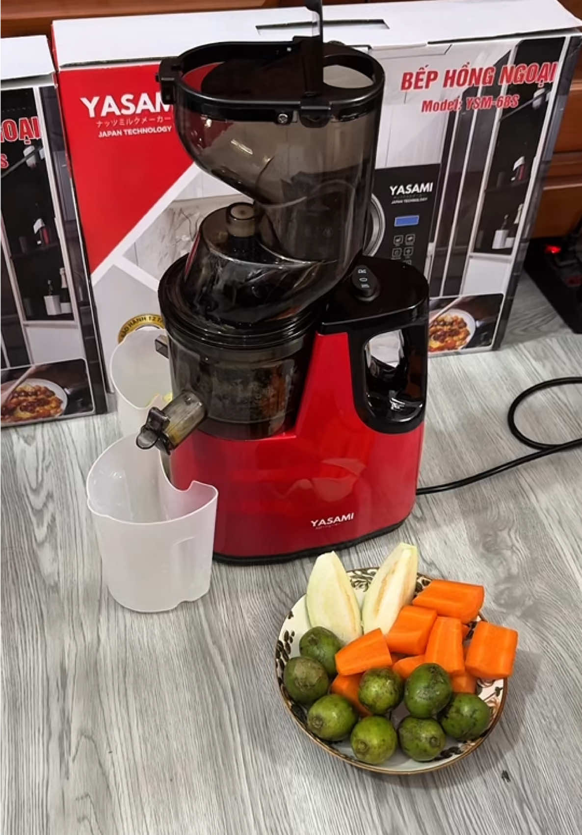 Ép cóc cùng với máy ép chậm Yasami nhật bản công suất 400w ép siêu kiệt bã luôn ạ #mayepcham #mayepchamyasami 