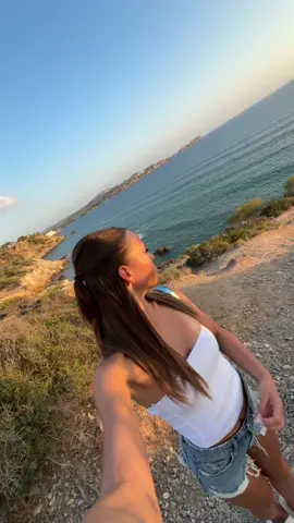🌴