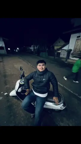 cowok yang nggk diajak beli telor gulung #telorgulung #bandunghits #pypdongggggggg 