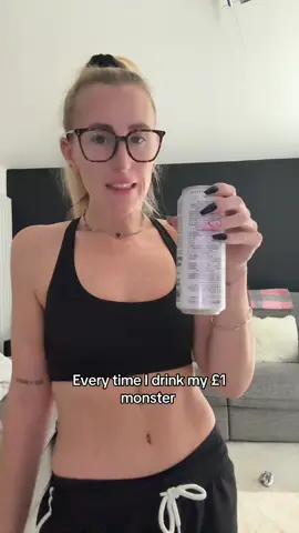 £1 a monster and no I don’t live near a Costco  #monster #monsterenergy #whitemonsterenergy #fyp #tiktokdeals 