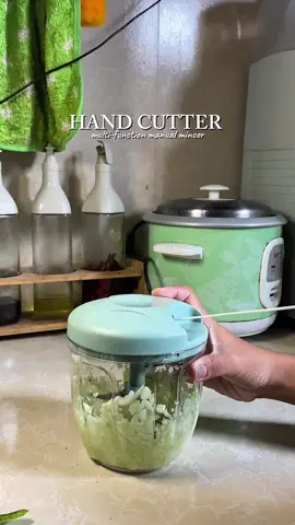 Manual Chopper Manual Corded food processor with 3 blades  #handcutter #manualchopper #foodprocessor #fypage #meatprocessor 