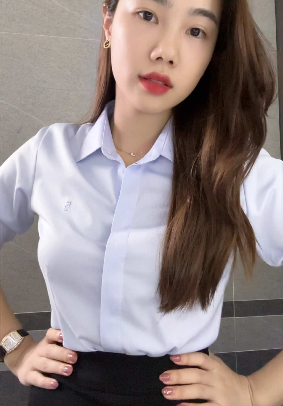 Mặc đẹp nhân ngày mát trời 🤭 #aosominu #trangdaily #tiktokshopvn #thoitrangthaihoa #thoitrangcongso 