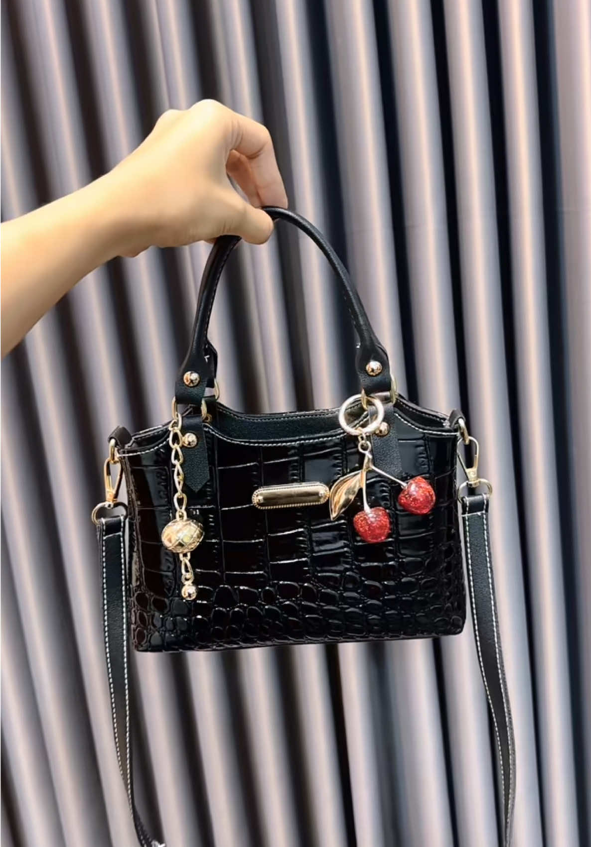 Aaaaaaa gemayyy bangettt🥹🥹🥹😍🥰🔥🔥🔥‼️‼️#storezidancollection #taswanita #fyp #newarrival #taslokalpremium 