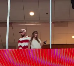 Taylor & Travis #taylorswift #traviskelce 