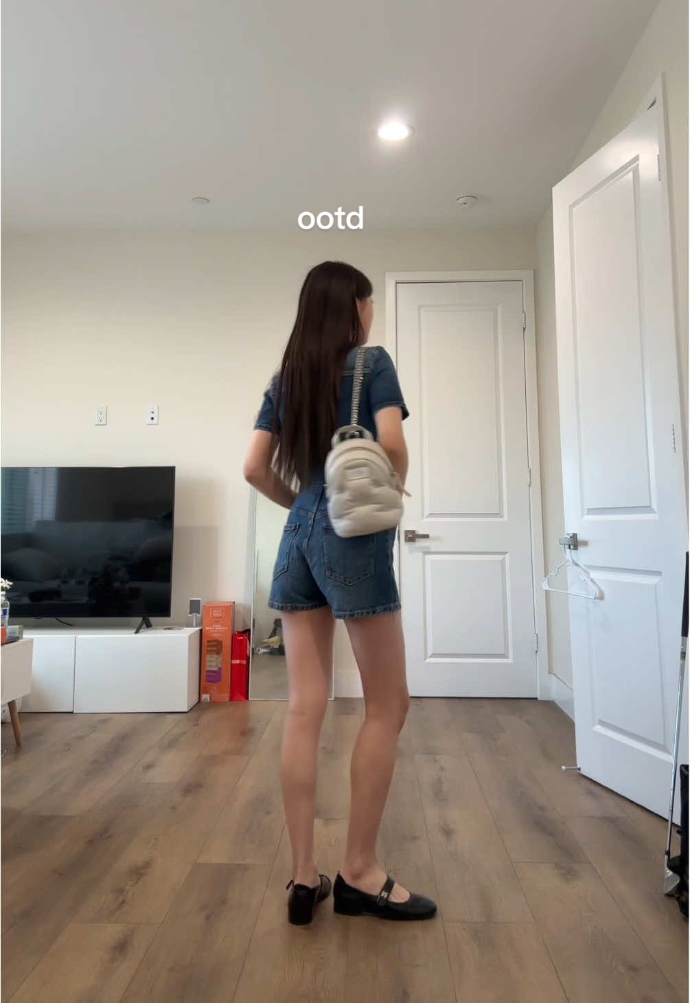 #OOTD #jumpsuit #denim  @Maison Margiela @ChanelOfficial 