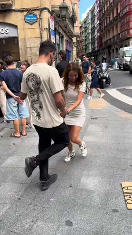 #bilbao #bachata #bailaconiriska #dancewithiriska #dance 