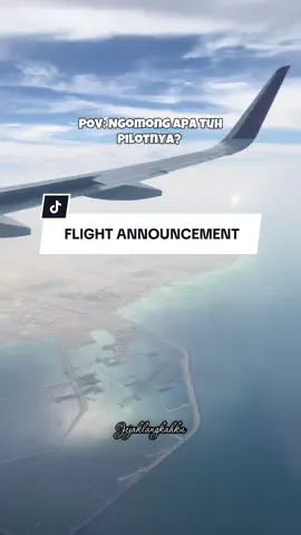 They talk like doctors write, iya gak gaes? Ngomongnya kaya tulisan dokter yg susah kebaca itu 🤣🥴🫢 #traveltiktok #airplane #solotravel #flight 