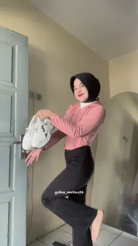 Rekomendasi sepatu cocok buat olahraga 🥰#cani #sepatu #sepatuolaraga #sepatucani 