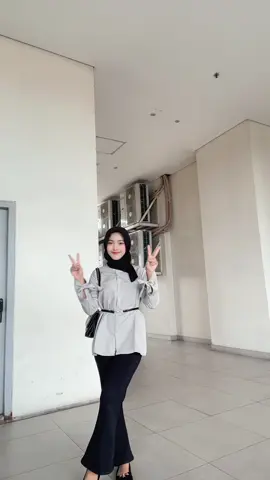 oufitcheckkk👉🏻👈🏻 #outfitcheck #happyfriday #xyzbca 