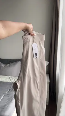 i get why it's always sold out na!! 😮‍💨 #pants #kinwoo #kinwoocargopants #baggypants 