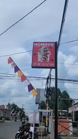 Hallo sobat momoyo jangan lupa untuk mampir ke momoyo kotabumi kebon 4 ya,kita buka dari jam 10.00am sampai 22.00pm #momoyo #momoyoicecream #momoyojumbo #momoyokotabumi 