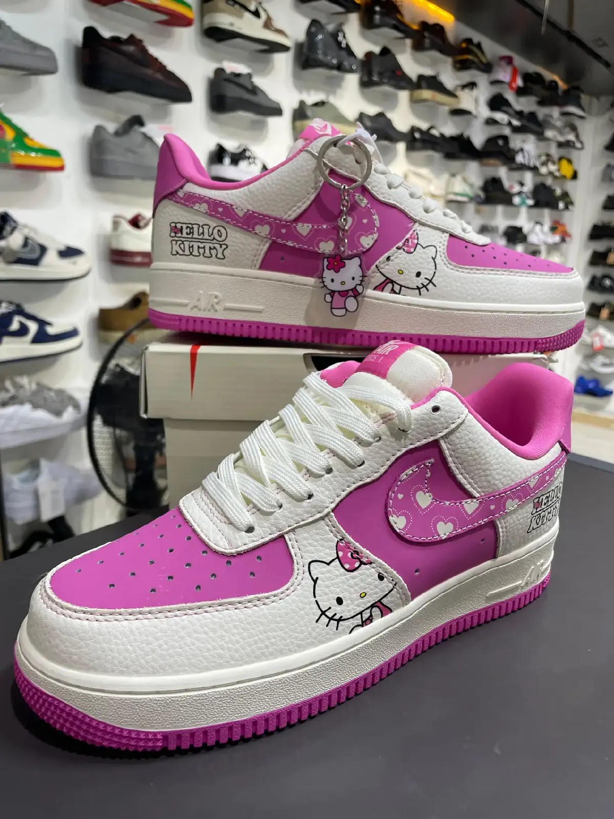 Dm for shoes 📞 0718869491 we're located at jade collection Ground floor Eldoret and Nairobi #bestonlinessshoesstor #newshoes #sellingshoes #sellingshoes #Bestonlinessh @champion kicks 