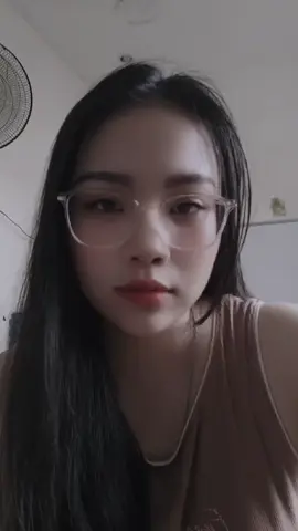 Không phải thích là thương em phải em không 😆#xuhuong #Haihong#29/8/2025