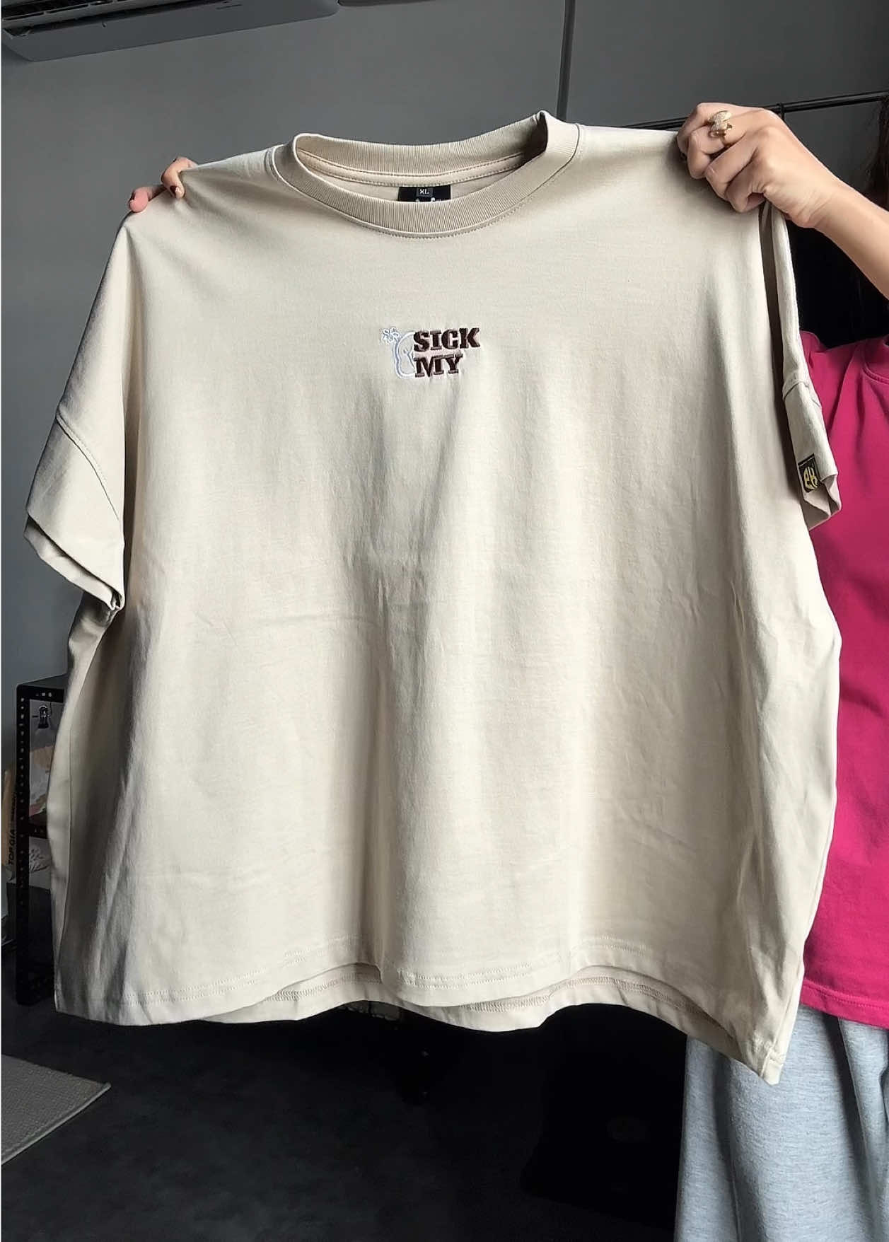 Áo thêu nè tay may kiểu cánh dơi #aothun #OOTD #fyp #macdepmoingay #fypシ゚ 