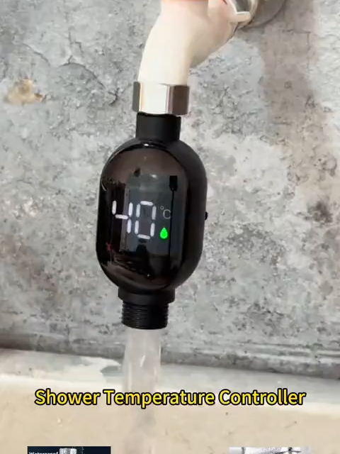 I-twist lang ang saksakan ng tubig ng shower head at ayusin ang temperatura ng tubig sa 40 degrees, at magiging komportable kang maligo. Tamang-tama ang temperatura ng tubig, at maaari kang maglagay ng isa kung ito ay para sa paliligo, paghuhugas ng kamay o paghuhugas ng mga gulay.
