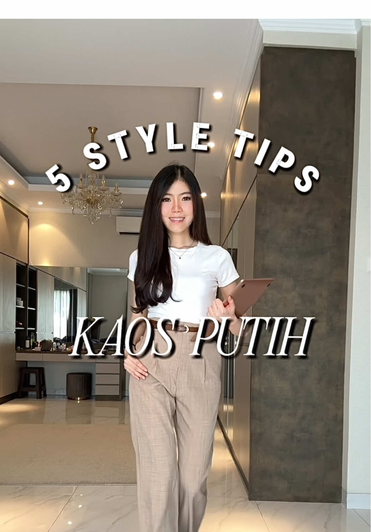 5 Style Tips Kaos Putih [Part 2] - From summer holiday✈️👒 to Office Meeting💼💄 #OOTD #styletips #grwm #kaosputih #fashioncreator #fashiontiktok #styletips #bajuwanita 