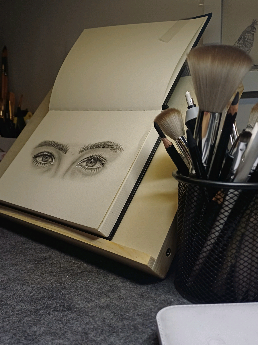 😮‍💨✨️ #explorepage #explore #art #artist #eyeart 