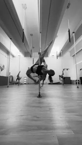 💕 #poledance  