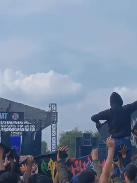 Suwon hiburan e#rengganissantrikumat #sawogaling #rotor #kreatorweruraya #zombok_dewa_kumat 
