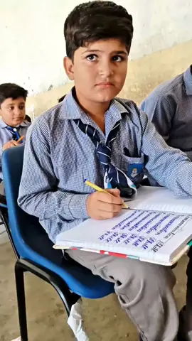 How to write English calligraphy with cut marker. #englishcalligraphy #cutmarker605  #cursivewriting #tinylegends #viralvideo 