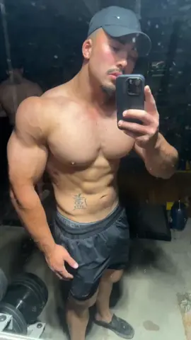 #bench #teen #physique 