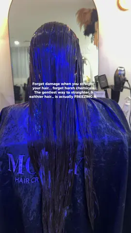 Forget everything you thought you knew about straightening your hair. Because the healthiest way it’s freezing it. ❄️💙 With MONAY Ice Cryotherapy, your hair stays silky, shiny, and smooth for months, all while staying protected. It’s beauty without compromise. 👉 Healthy hair is always in style. #cryotherapyhair #healthyhairjourney #nodamagehair #hairtreatment #monaycryotherapy        