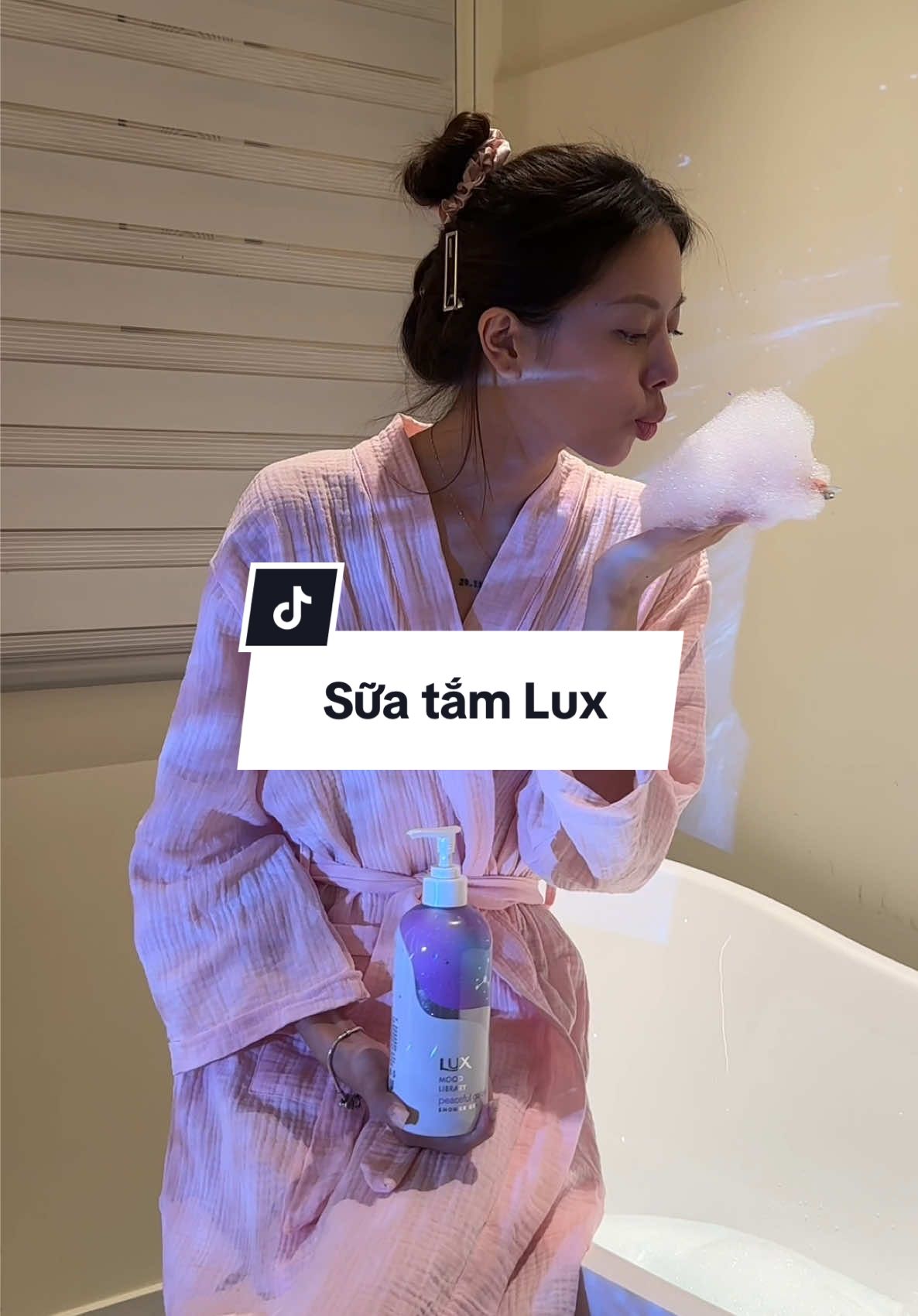 Bảo bình là vậy đó, còn mng cung gì? 💞✨ #LUX #LUXMoodCollection #HopTacCungUnilever