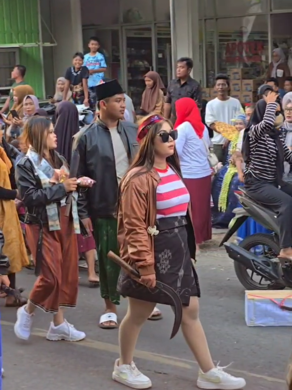 lailana Ketapang Sampang #karnavalbudaya #ketapangsampang #madurapride🔥 #fyppppppppppppppppppppppp 