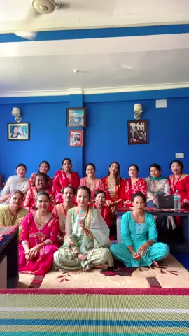 आज मेरो स्वोर छ सुकेको तेहि भयेर कुना मा लुकेको 🤣🤣🤣 # रमाइलो पल # 🥰🥰🥰 #pokhara #foryoupage @Ambika Acharya 