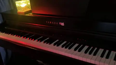 Nỗi Đau Giữa Hòa Bình | Hòa Minzy x Nguyễn Văn Chung | [ Piano cover ]..🇻🇳🇻🇳🇻🇳 @hoaminzy_hoadambut  #noidaugiuahoabinh #hoaminzy #pianocover #kedientrenphimdan #music 