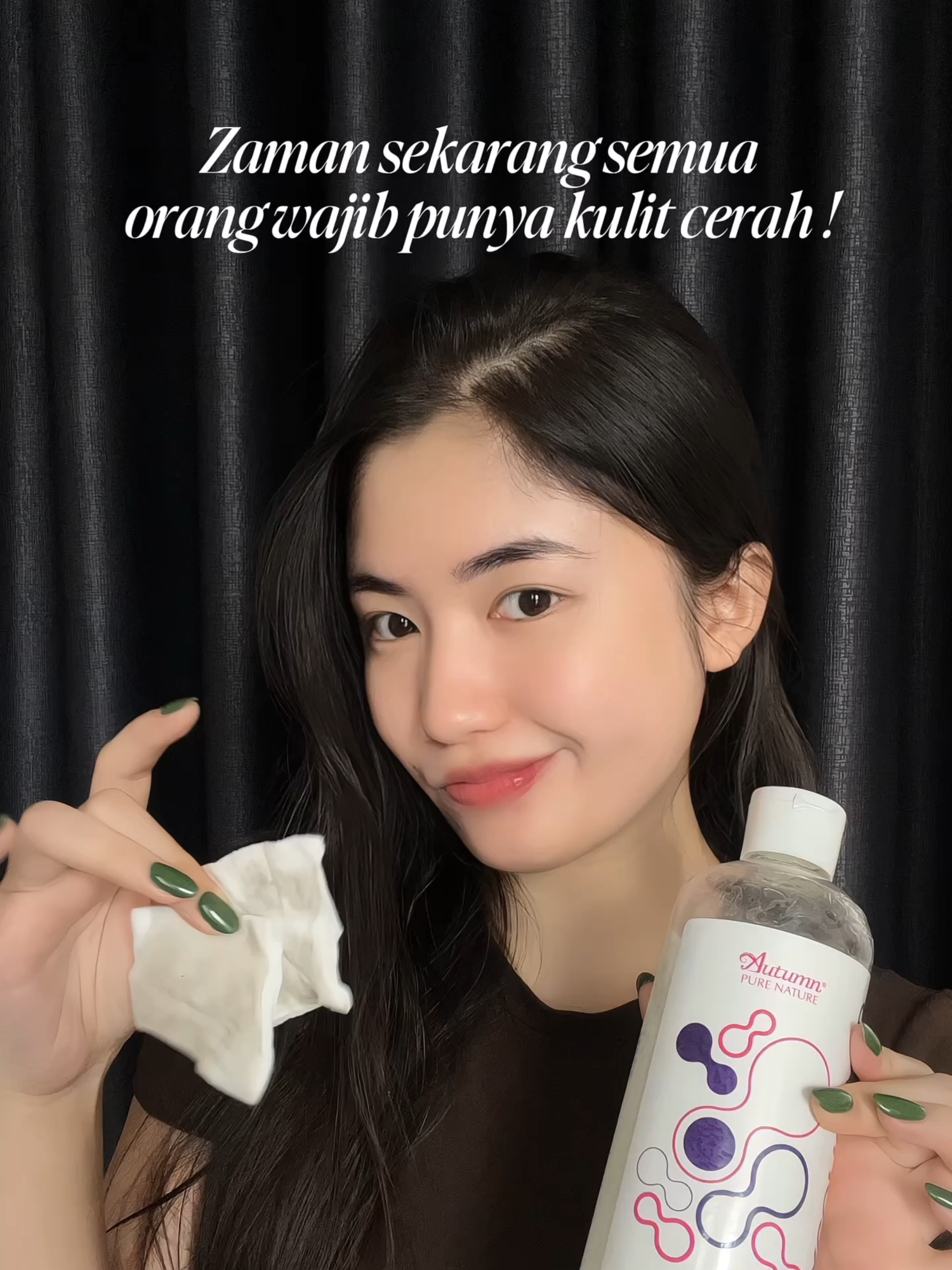 Kulit badan kasar, banyak daki, dan punggung berjerawat? Fix, kamu butuh Autumn 7% Glycolic Acid Exfoliating Toner! Nggak cuma buat muka, toner ini juga andalan buat badan. Cukup olesin di area yang butuh perhatian, kulit auto mulus kayak kulit bayi! ✨ #AutumnSkincare #GlycolicAcid #TonerBadan #EksfoliasiBadan #BodySkincare #KulitMulus #ByeJerawatPunggung #LokalBrand #SkincareLokal #RacunTikTok