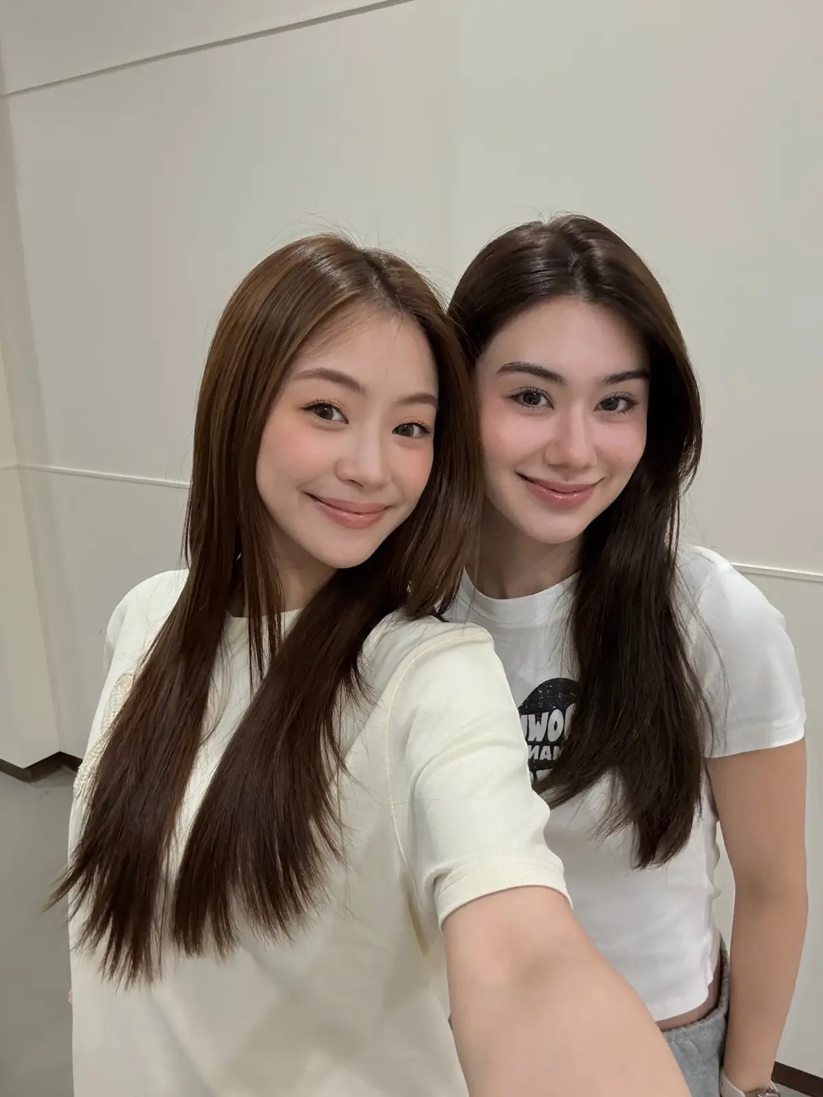 LenaMiu selca ✨✨ #lenamiu #lalinalena #miunatsha #fyp 