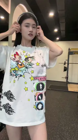 🫣🫣I love the powerful girl yoga suit so much,it’s very eye catching #powergirl #Fitness #yoga #fyp #cycling 