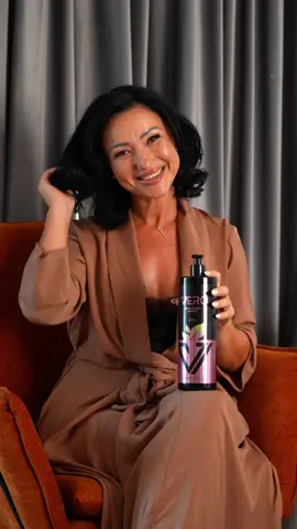 Simona Bănică recomandă îngrijirea de top 💕 pentru un păr perfect! #verohairshop 