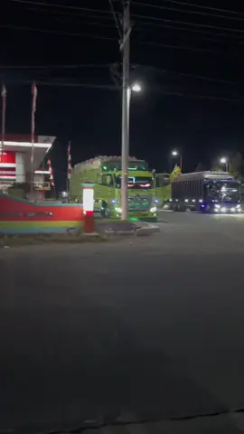 #blackphantom #greehornet #hino500 #rmtgrup #trukaceh @Nanda pratama46  @ishaq_M 99 @teungkuamrul03 