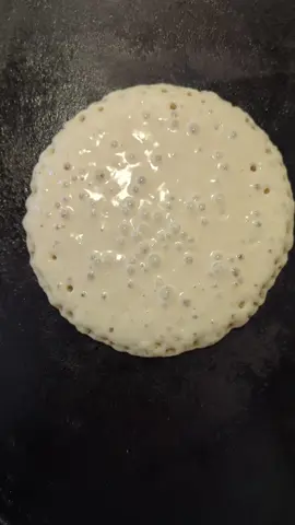 Day 93 flipping pancakes 🥞  10/10 love this browning. Also 7 more days until recipe drops #breakfast #pancakes 