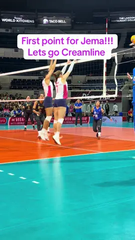 First points for Jema!! #creamlinecoolsmashers #jemagalanza #pvlinvitationalconference #volleyballplayer #volleyball 