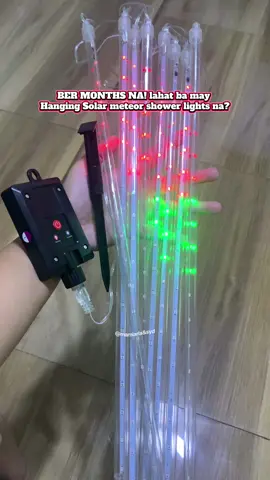 Ramdam na agad ang pasko kapag may Hanging Solar Meteor Shower lights. Ang gandang ipang display sa outdoor or indoor LED lights pa to at Solar powered pa. #solarlights #ledlights #solarchristmaslights #christmassolarlights #tiktokmademebuyit 