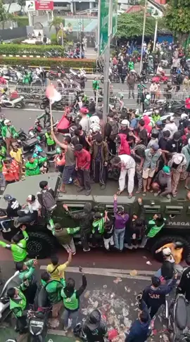 situasi Kramat Kwitang sore ini 29 Agustus 2025 ..  #demo #respect #viralvideo #fyp 