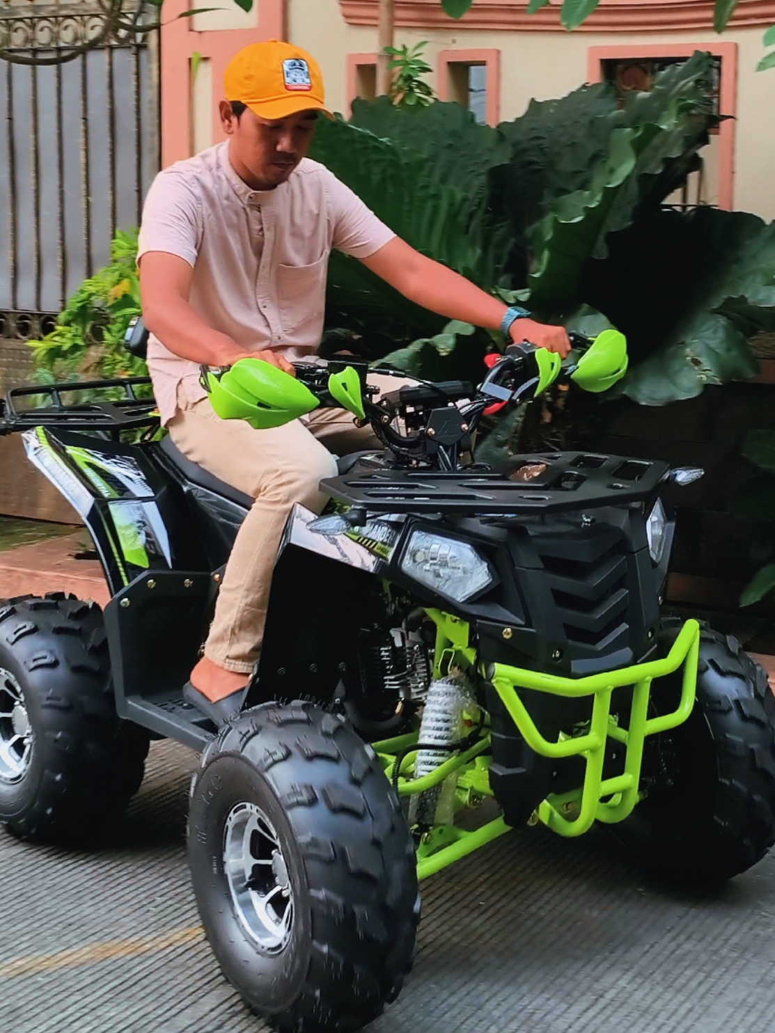 buat kalian usaha rental.. kita lg ada penawaran terbaik buat kalian.. atv commander 125cc  dengan harga 12,5 juta untuk pengambilan quantity bisa hub admin  085758373770 #atv #atv125cc #atvcommander #atvrental #atvadventure 