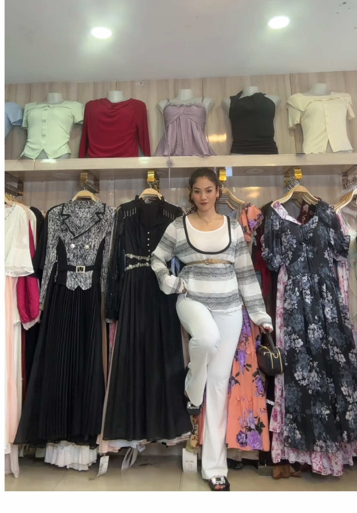 ✨DASHAIN COLLECTION ✨ Shop from instagram  Instagram Id : aryaz_fashion20   Store Location :  Kadaghari Suncity On the way to harhar mahadev , Side by Tamakoshi Furniture      For quick reply-whatsapp 9845618980   #kadaghari #foryoupage #viral #deliveryavailable #fashion   